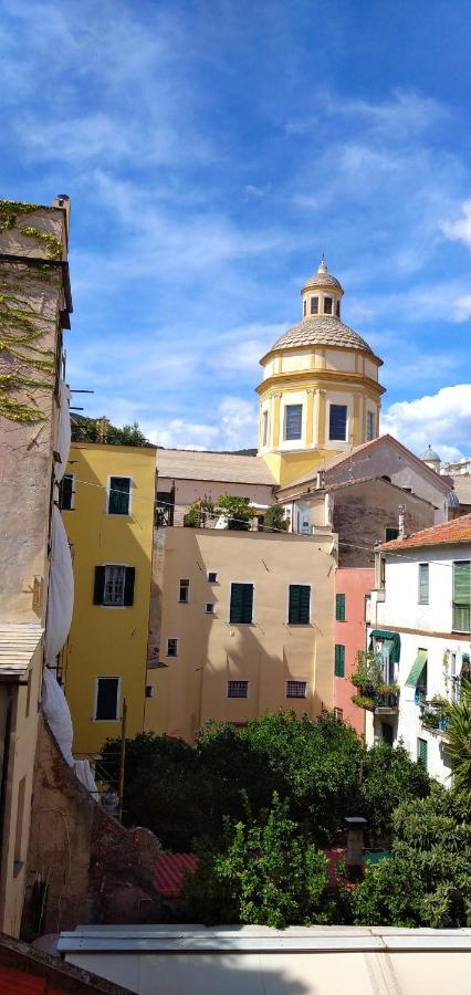 Casa Mariuccia A Due Passi Dal Mare Finale Ligure Exterior foto